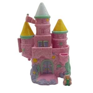 1994 VTG Trendmaster Starcastle By The Sea Polly Pocket Playset Dollhouse Figure